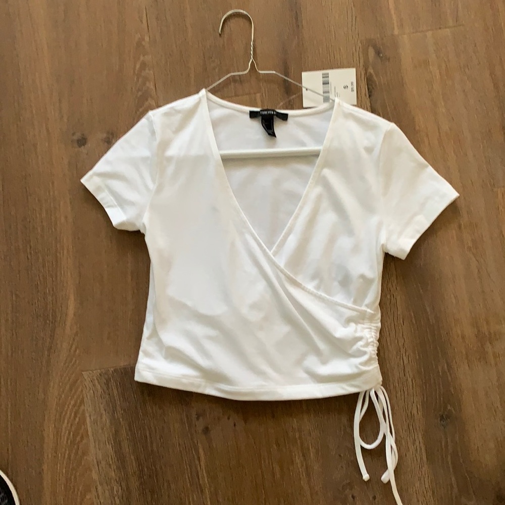Forever 21 white shirt size S NWT